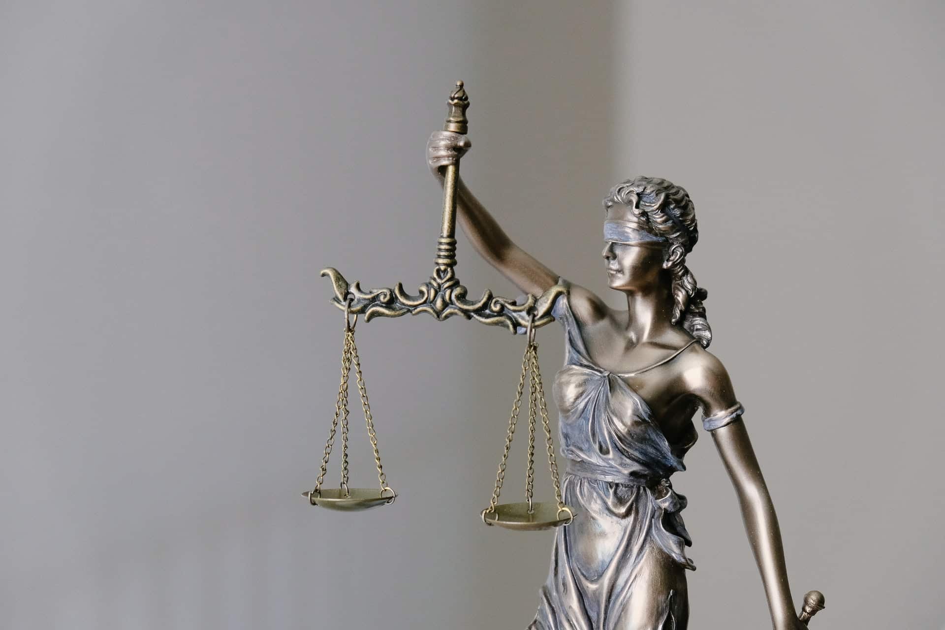 Justice scale