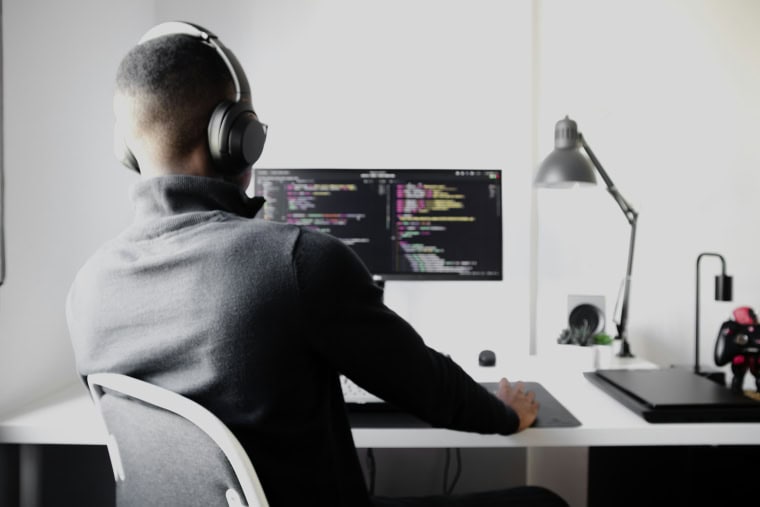 When Solid-State Drives Fail: What Every Business and Developer Needs to Know