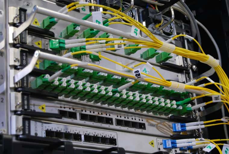 A Detailed Look at Network Reliability and Speed