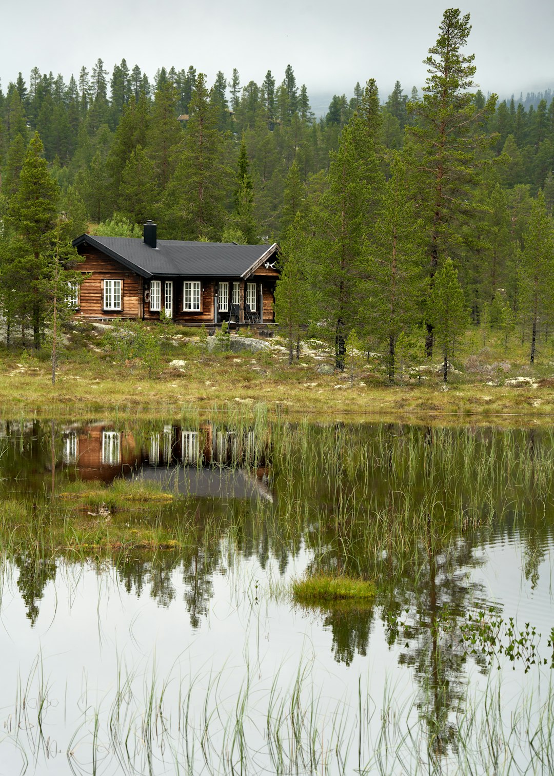 Read What No One Tells You About Travelling To Canada In Shoulder Season Travel Tips